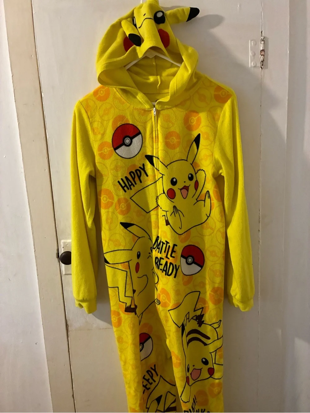 Pokemon Pikachu Kids Hooded Blanket Sleeper Pajamas Size XL 14/16